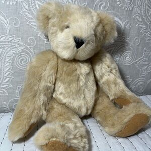 VERMONT TEDDY BEAR 16” Jointed Plush Teddy Bear Light Golden Tan Stuffed Animal